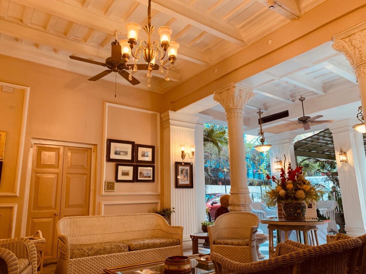 Hotel The Elgin Fairlawn, Calcutta Extérieur photo